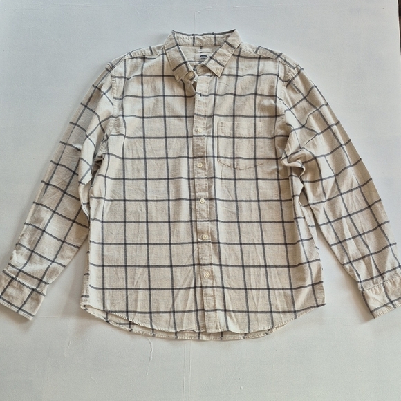 Mens Old Navy Cream and Black Casual Button Down Shirt - Picture 1 of 6